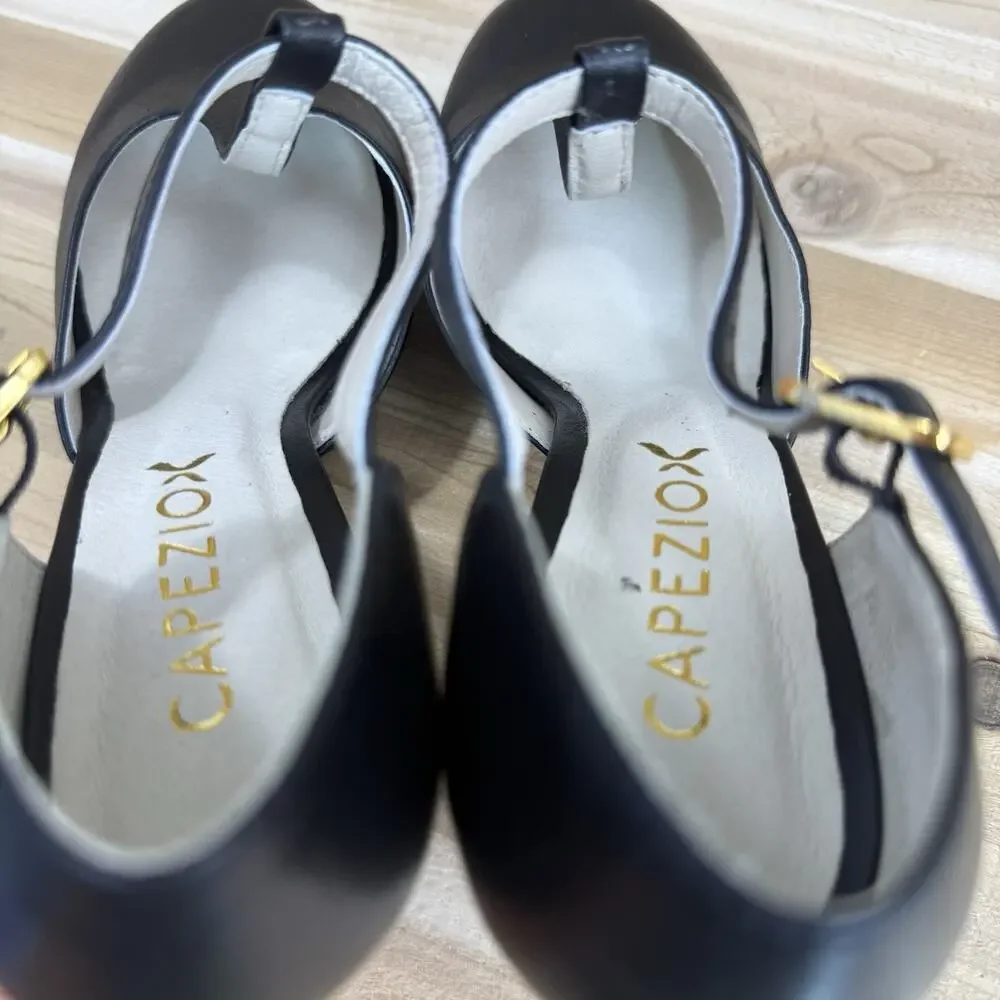 Capezio Closed Toe T-Strap Chorus Black Dance Character Shoes Women's Size 7W - Picture 9 of 13